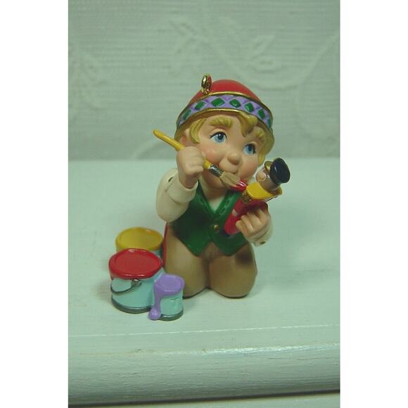 VINTAGE HALLMARK ORNAMENT ARCTIC ARTIST PAINTING ELF-FROM 1999 - Picture 2 of 4